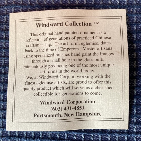 Windward Galleries NIB 1996 Rockefeller Angels Reverse Painted Glass Ornament - Picture 2 of 9